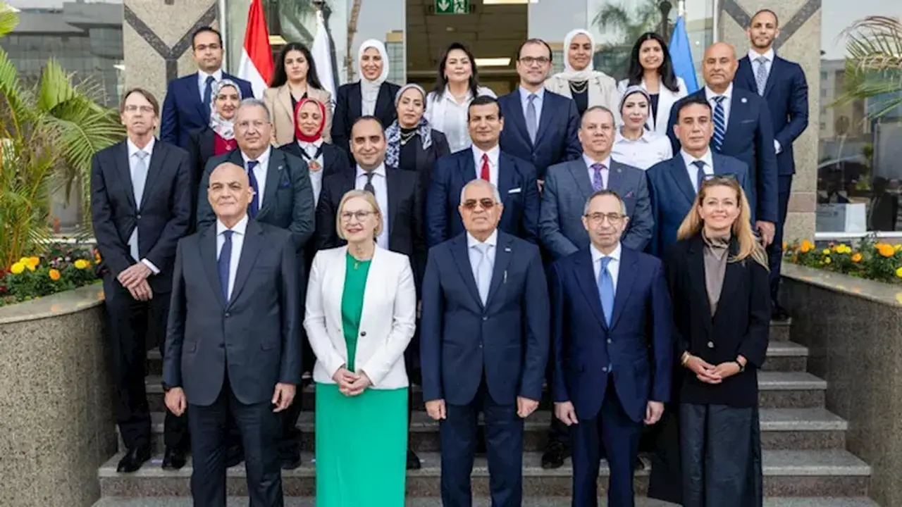 وحدة مكافحة غسل الأموال تستقبل وفدا من مكتب الأمم المتحدة لبحث التعاون المشترك